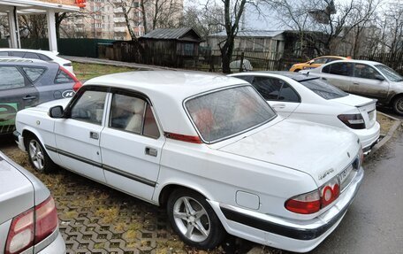 ГАЗ 3110 «Волга», 2001 год, 300 000 рублей, 3 фотография