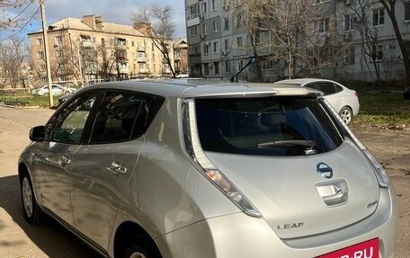 Nissan Leaf I, 2011 год, 550 000 рублей, 2 фотография