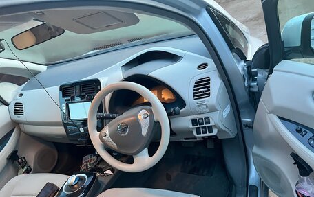 Nissan Leaf I, 2011 год, 550 000 рублей, 20 фотография