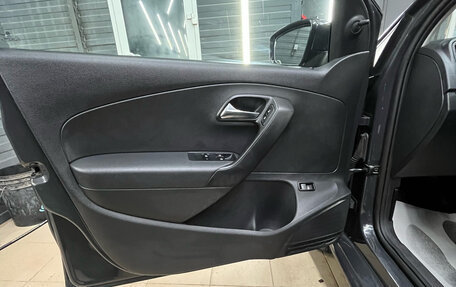 Volkswagen Polo VI (EU Market), 2015 год, 920 000 рублей, 9 фотография