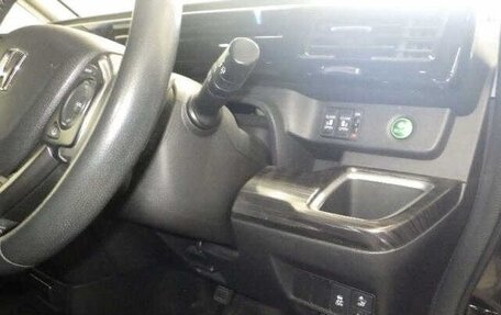 Honda Stepwgn IV, 2015 год, 1 900 000 рублей, 10 фотография