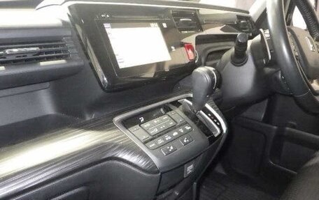 Honda Stepwgn IV, 2015 год, 1 900 000 рублей, 11 фотография