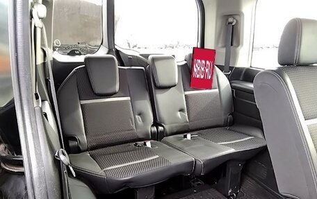 Honda Stepwgn IV, 2015 год, 1 900 000 рублей, 7 фотография