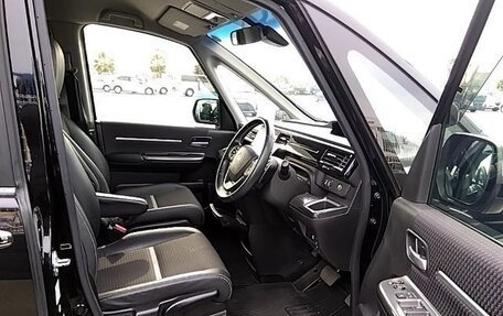 Honda Stepwgn IV, 2015 год, 1 900 000 рублей, 17 фотография