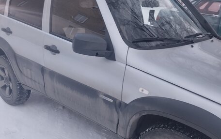 Chevrolet Niva I рестайлинг, 2014 год, 480 000 рублей, 2 фотография