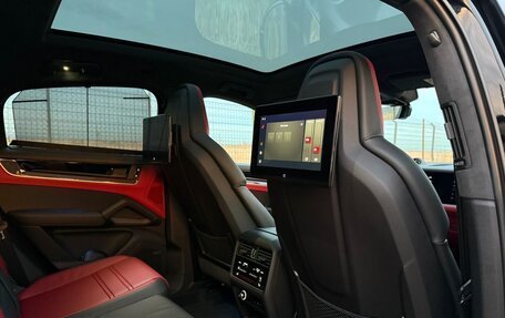 Porsche Cayenne III, 2024 год, 18 880 000 рублей, 20 фотография