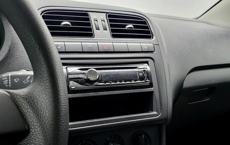 Volkswagen Polo VI (EU Market), 2012 год, 545 000 рублей, 17 фотография