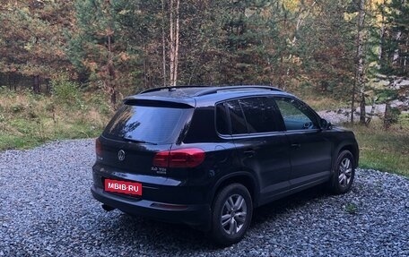 Volkswagen Tiguan I, 2015 год, 2 200 000 рублей, 1 фотография