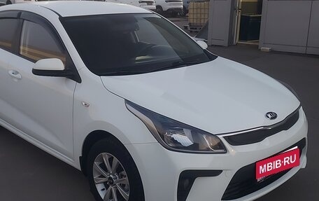 KIA Rio IV, 2018 год, 1 160 000 рублей, 1 фотография