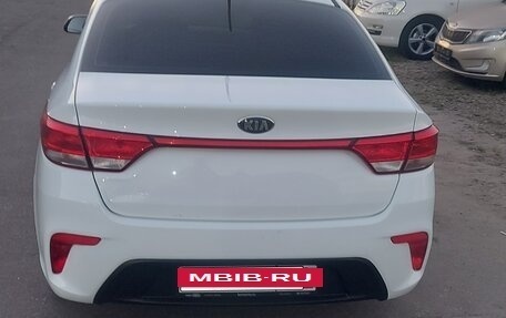 KIA Rio IV, 2018 год, 1 160 000 рублей, 6 фотография
