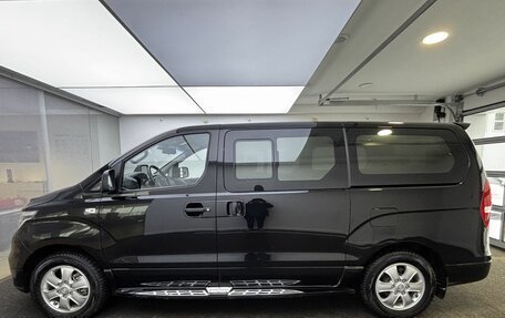 Hyundai Grand Starex Grand Starex I рестайлинг 2, 2020 год, 4 200 000 рублей, 8 фотография