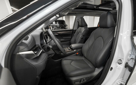 Toyota Highlander, 2025 год, 6 200 000 рублей, 8 фотография