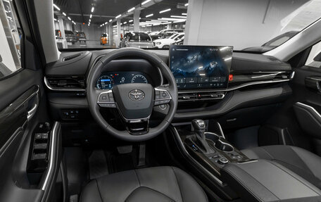 Toyota Highlander, 2025 год, 6 200 000 рублей, 6 фотография