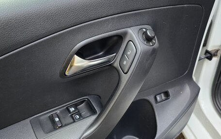 Volkswagen Polo VI (EU Market), 2015 год, 1 100 000 рублей, 7 фотография