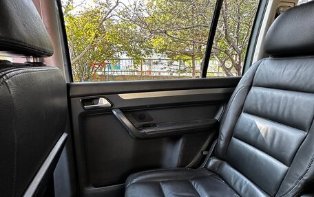 Volkswagen Touran III, 2007 год, 700 000 рублей, 10 фотография