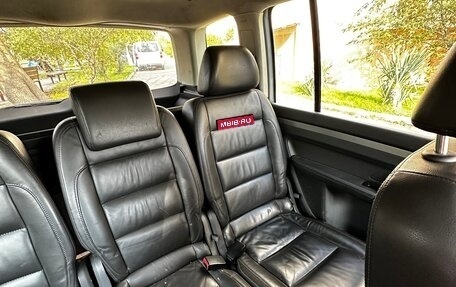 Volkswagen Touran III, 2007 год, 700 000 рублей, 7 фотография