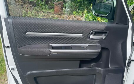 Honda Stepwgn IV, 2018 год, 2 349 000 рублей, 32 фотография