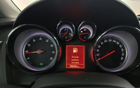 Opel Astra J, 2011 год, 599 000 рублей, 14 фотография