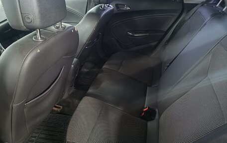 Opel Astra J, 2011 год, 599 000 рублей, 18 фотография