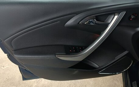 Opel Astra J, 2011 год, 599 000 рублей, 17 фотография