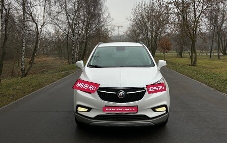 Buick Encore I, 2018 год, 1 490 000 рублей, 1 фотография