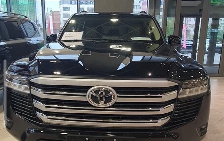 Toyota Land Cruiser, 2025 год, 31 000 000 рублей, 4 фотография