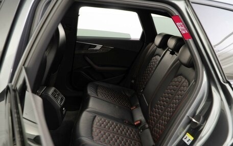 Audi RS 4, 2017 год, 6 397 077 рублей, 9 фотография