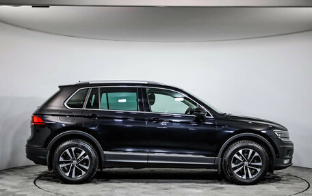 Volkswagen Tiguan II, 2019 год, 2 149 000 рублей, 4 фотография