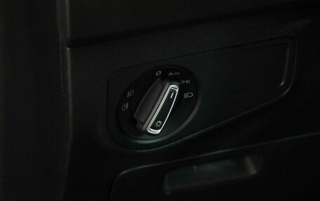 Volkswagen Tiguan II, 2019 год, 2 149 000 рублей, 23 фотография