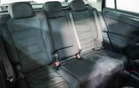 Volkswagen Tiguan II, 2019 год, 2 149 000 рублей, 28 фотография