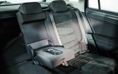 Volkswagen Tiguan II, 2019 год, 2 149 000 рублей, 30 фотография