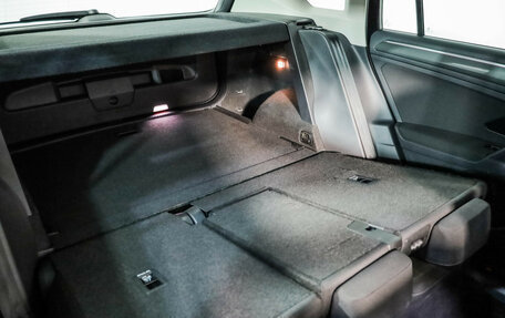 Volkswagen Tiguan II, 2019 год, 2 149 000 рублей, 31 фотография