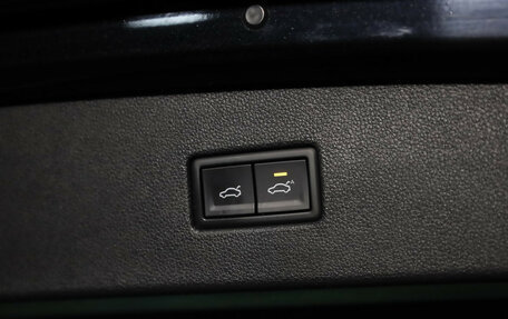 Volkswagen Tiguan II, 2019 год, 2 149 000 рублей, 35 фотография