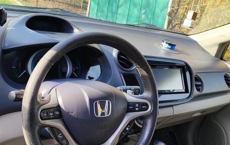 Honda Insight II рестайлинг, 2009 год, 600 000 рублей, 10 фотография