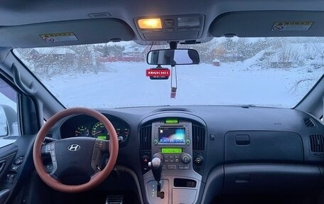 Hyundai Grand Starex Grand Starex I рестайлинг 2, 2009 год, 1 030 000 рублей, 7 фотография