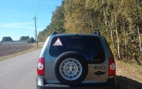 Chevrolet Niva I рестайлинг, 2014 год, 560 000 рублей, 5 фотография