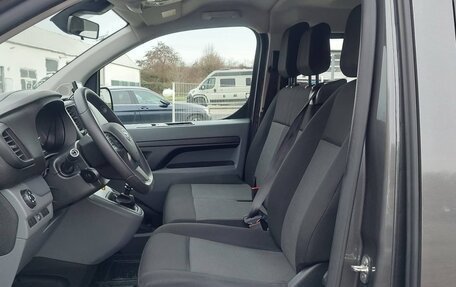 Toyota ProAce II, 2022 год, 2 550 000 рублей, 2 фотография