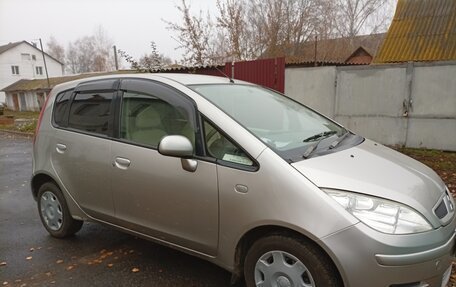 Mitsubishi Colt VI рестайлинг, 2004 год, 350 000 рублей, 2 фотография
