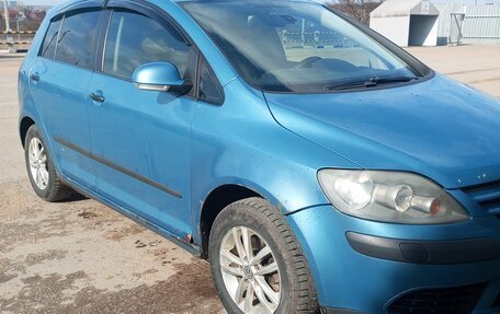 Volkswagen Golf Plus I, 2006 год, 350 000 рублей, 2 фотография