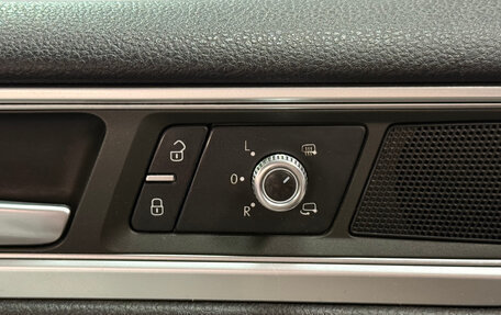 Volkswagen Touareg III, 2014 год, 3 215 000 рублей, 11 фотография