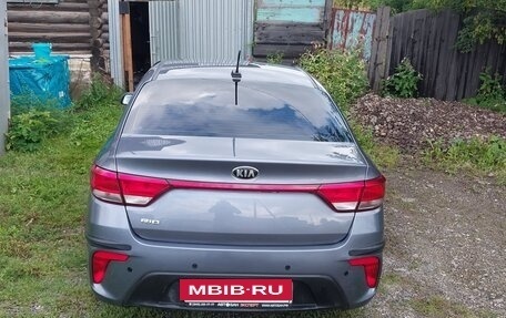 KIA Rio IV, 2018 год, 1 300 000 рублей, 3 фотография