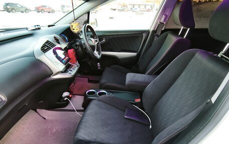 Honda Stream II, 2011 год, 1 350 000 рублей, 22 фотография