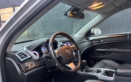 Cadillac SRX II рестайлинг, 2011 год, 1 550 000 рублей, 10 фотография