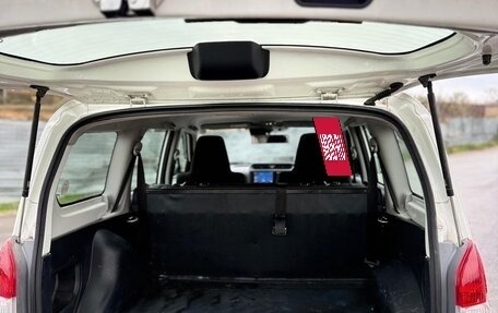 Toyota Probox I, 2020 год, 1 100 000 рублей, 33 фотография