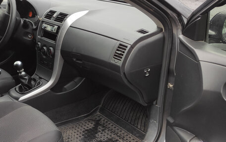 Toyota Corolla, 2012 год, 1 050 000 рублей, 9 фотография