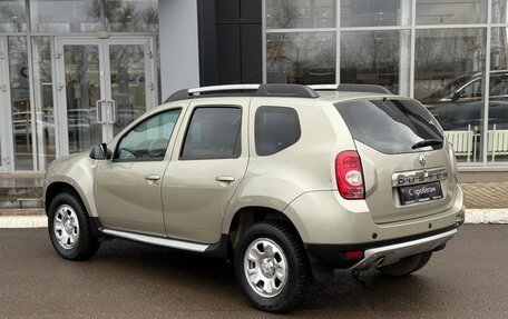 Renault Duster I рестайлинг, 2014 год, 920 000 рублей, 3 фотография