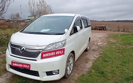 Toyota Vellfire I, 2013 год, 3 300 000 рублей, 1 фотография