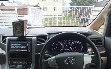 Toyota Vellfire I, 2013 год, 3 300 000 рублей, 5 фотография