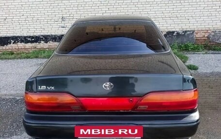 Toyota Vista, 1993 год, 320 000 рублей, 2 фотография