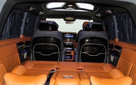 Mercedes-Benz V-Класс, 2022 год, 5 870 000 рублей, 11 фотография